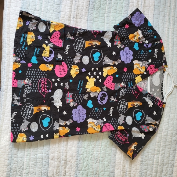 Scrub shirts - Picture 8 of 15